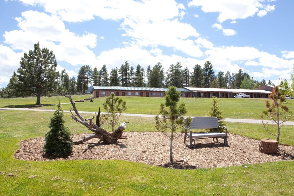 Flaming Gorge Resort Dutch John Room photo